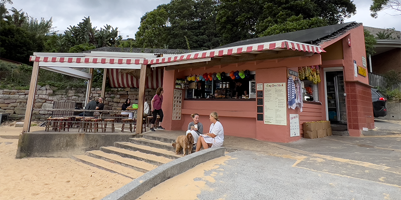 Waterside cafes. Camp Cove Kiosk. 