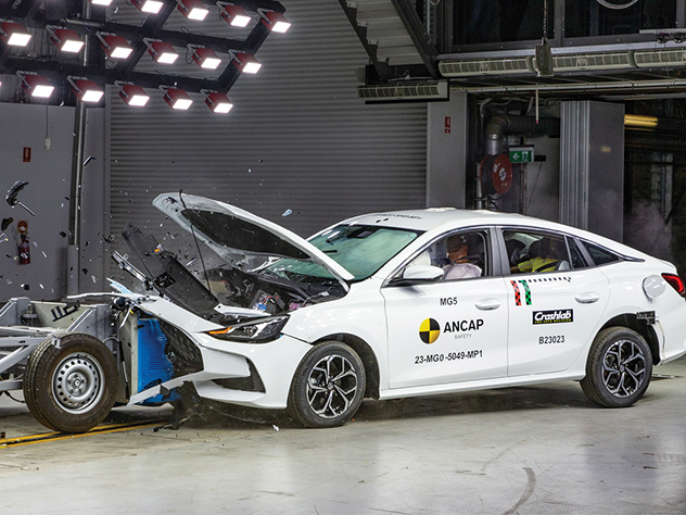 MG5 ANCAP crash test