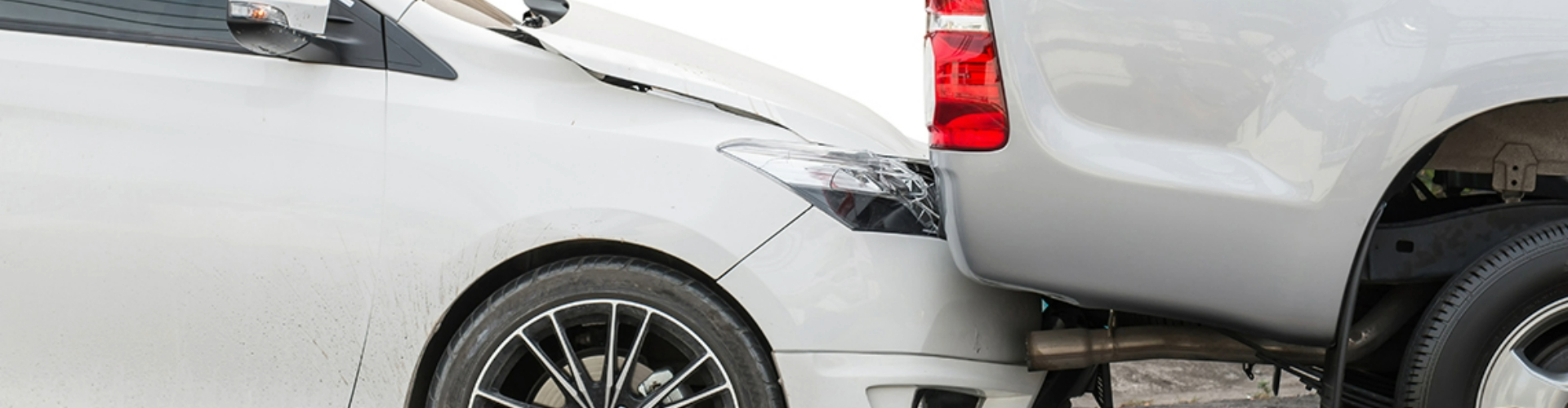 Side view of a rear-end collision Side view of a rear-end collision