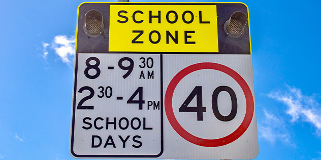 School zone speed sign