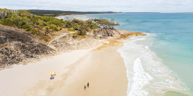 Cylinder Beach Straddie