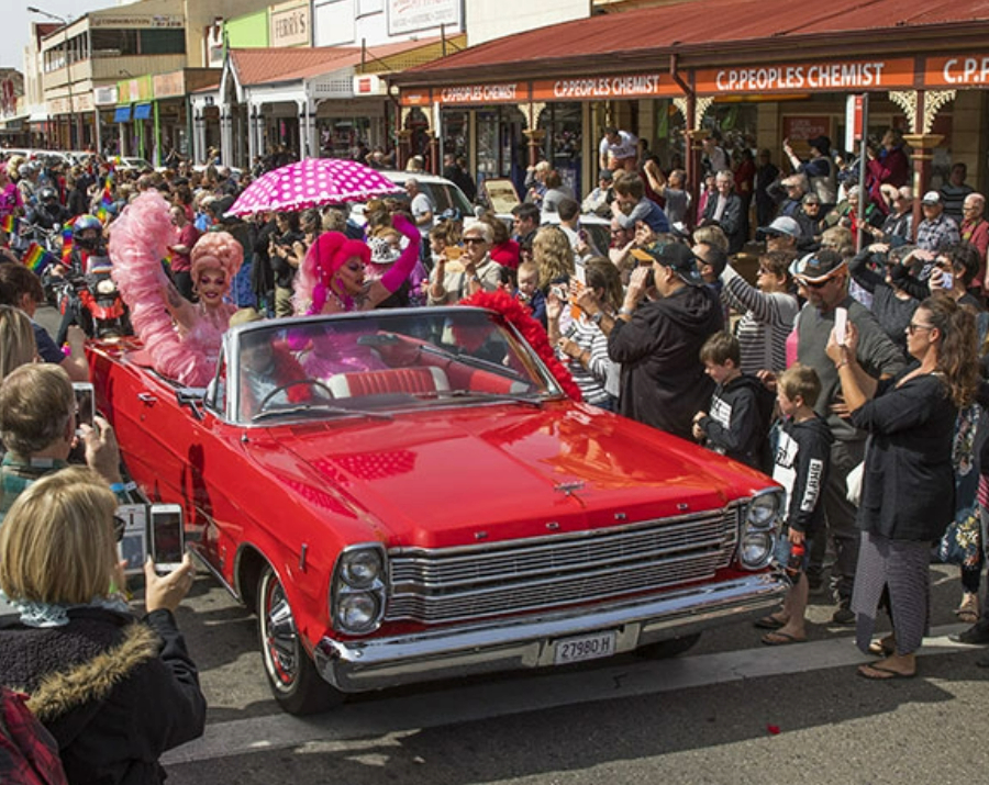 broken-heel-festival-nsw-900x715 Slide 2