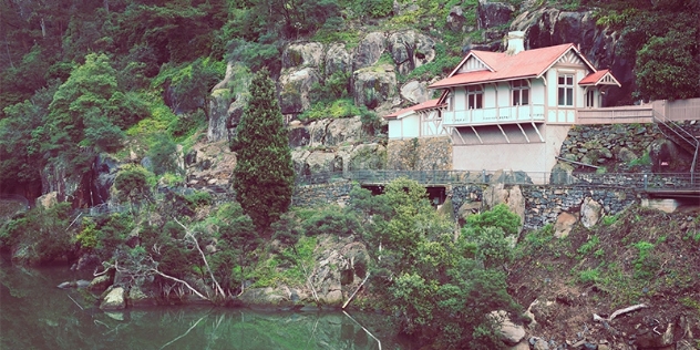 building on the edge of Cataract Gorge overlooking the water