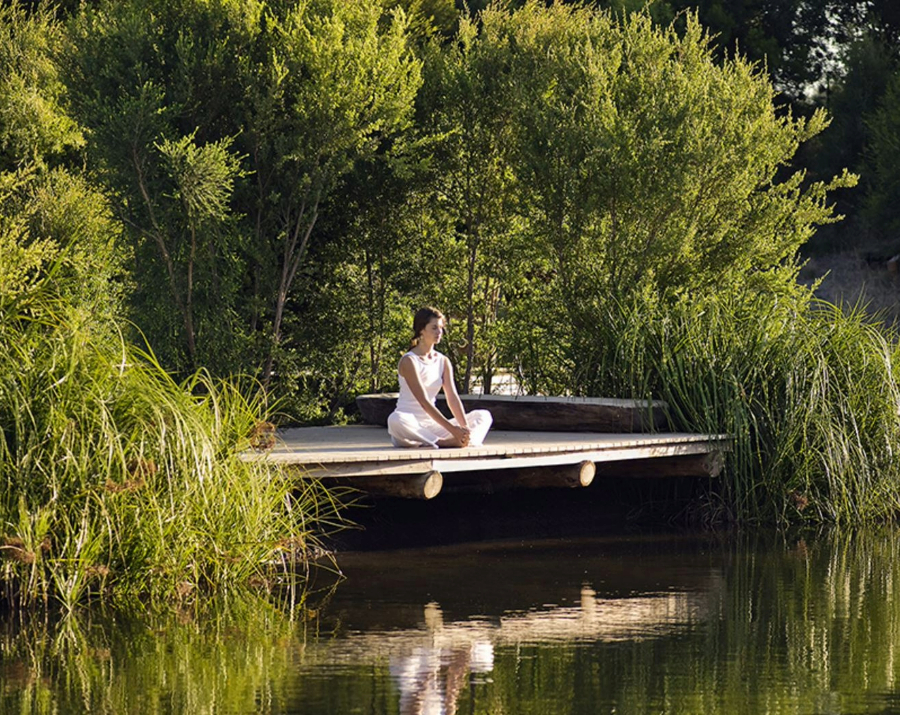 meditation-at-peninsula-hot-springs-vic-900x715 Slide 1