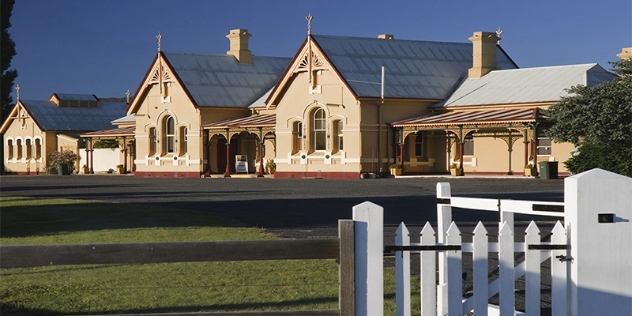 Tenterfield heritage railway station 