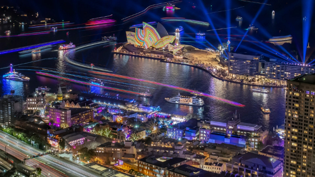 vivid-light-show-sydney-harbour-640x360 Seafood