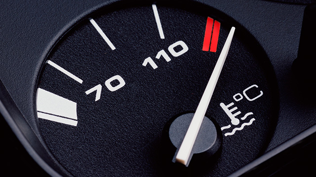 What To Know About a Car Temperature Gauge