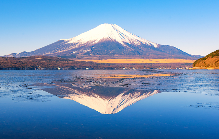 Fuji Mountain reflection at Yamanaka Lake