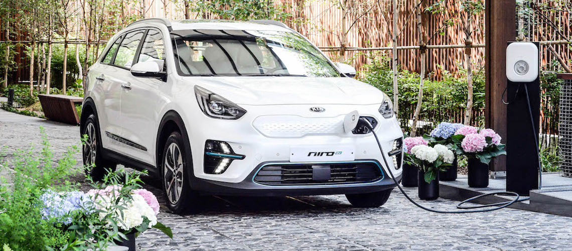 2021 Kia Nero white