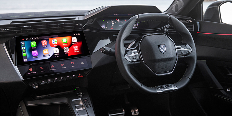 black interior of the peugeot 308