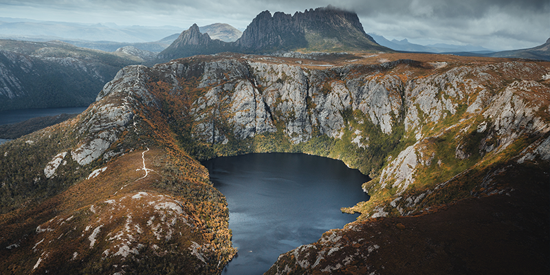 Crater Lake, Cradle Mountain.