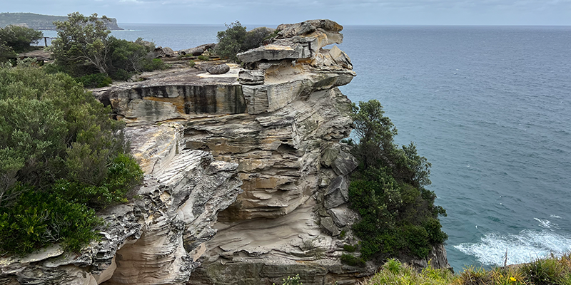 Sandstone cliffs at The Gap. Photo © Briar Jensen.